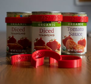 CanDo Braille Labels fitting to tomato cans