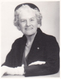 Posed photo of Josephine-Ululani-Moore